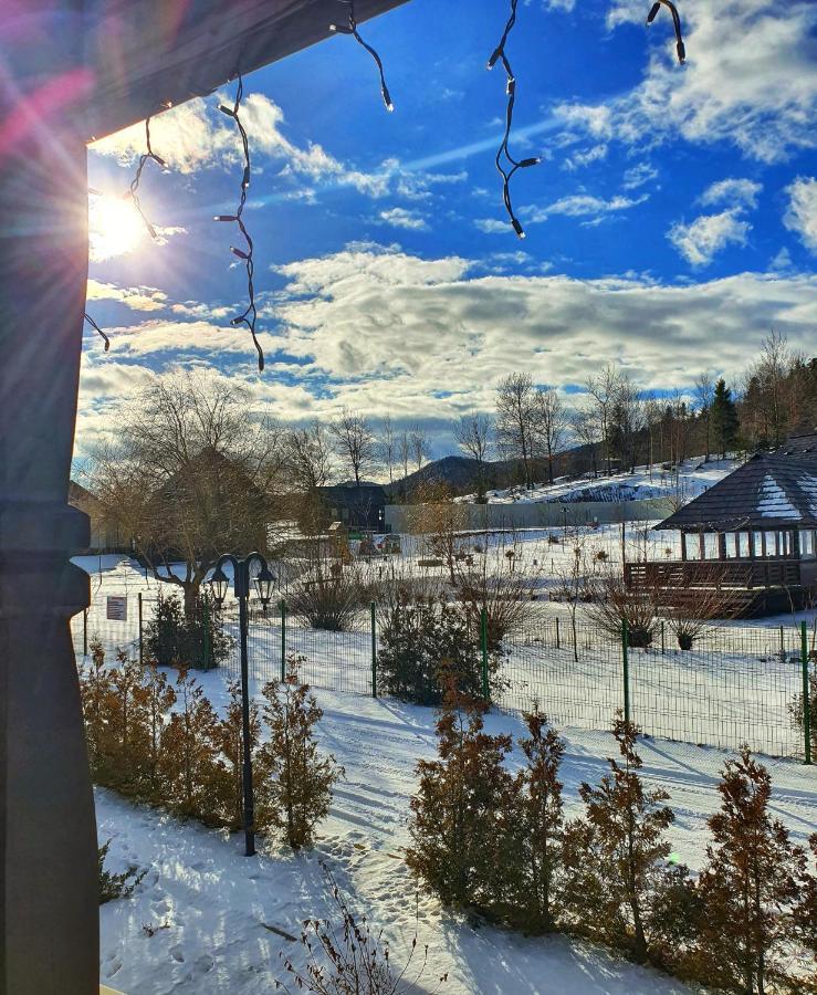 Vatra Boiereasca Bed & Breakfast คาชิกา ภายนอก รูปภาพ
