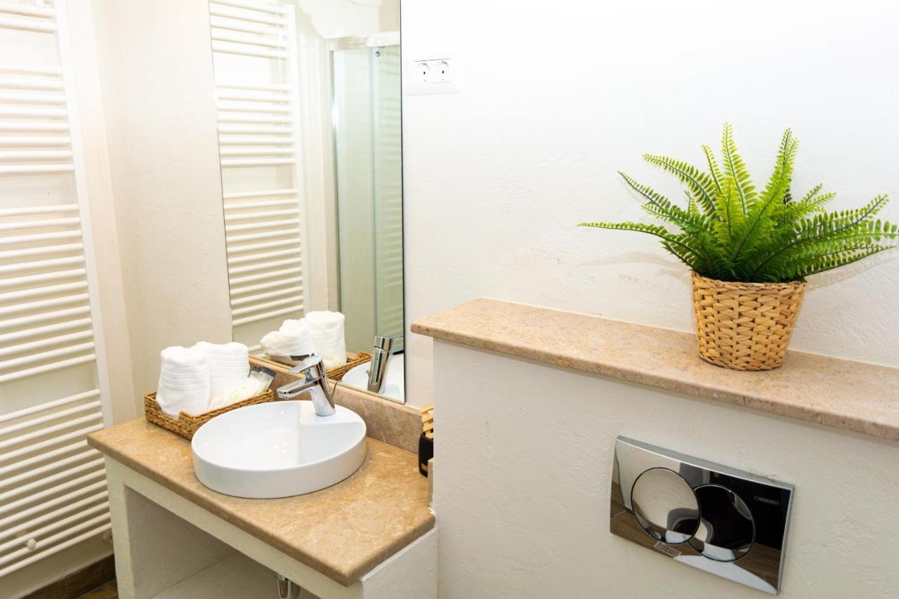 Vatra Boiereasca Bed & Breakfast คาชิกา ภายนอก รูปภาพ
